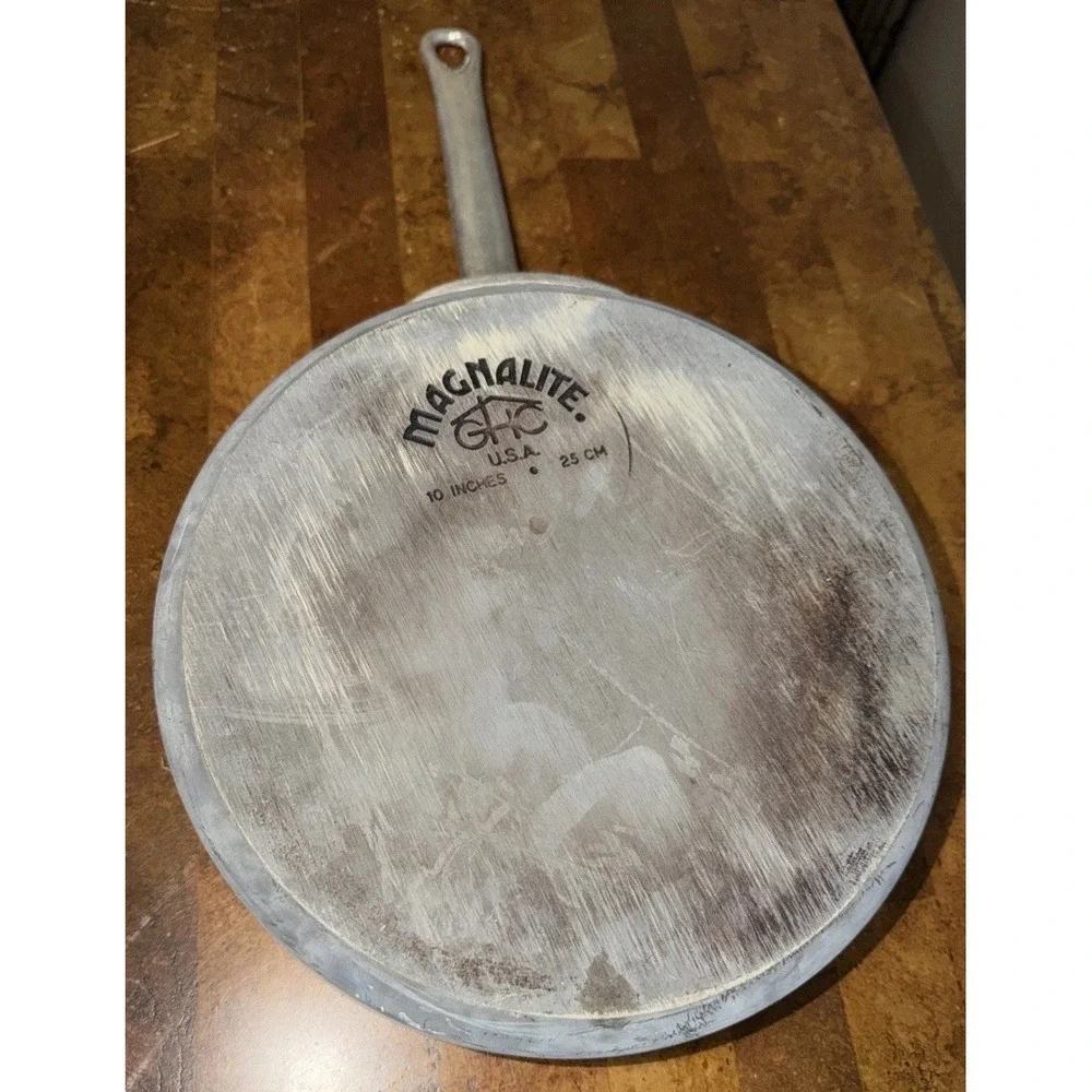 Magnalite GHC 10 Inch Skillet USA Cast Aluminum Fry Pan Stovetop Flat Bottom VTG